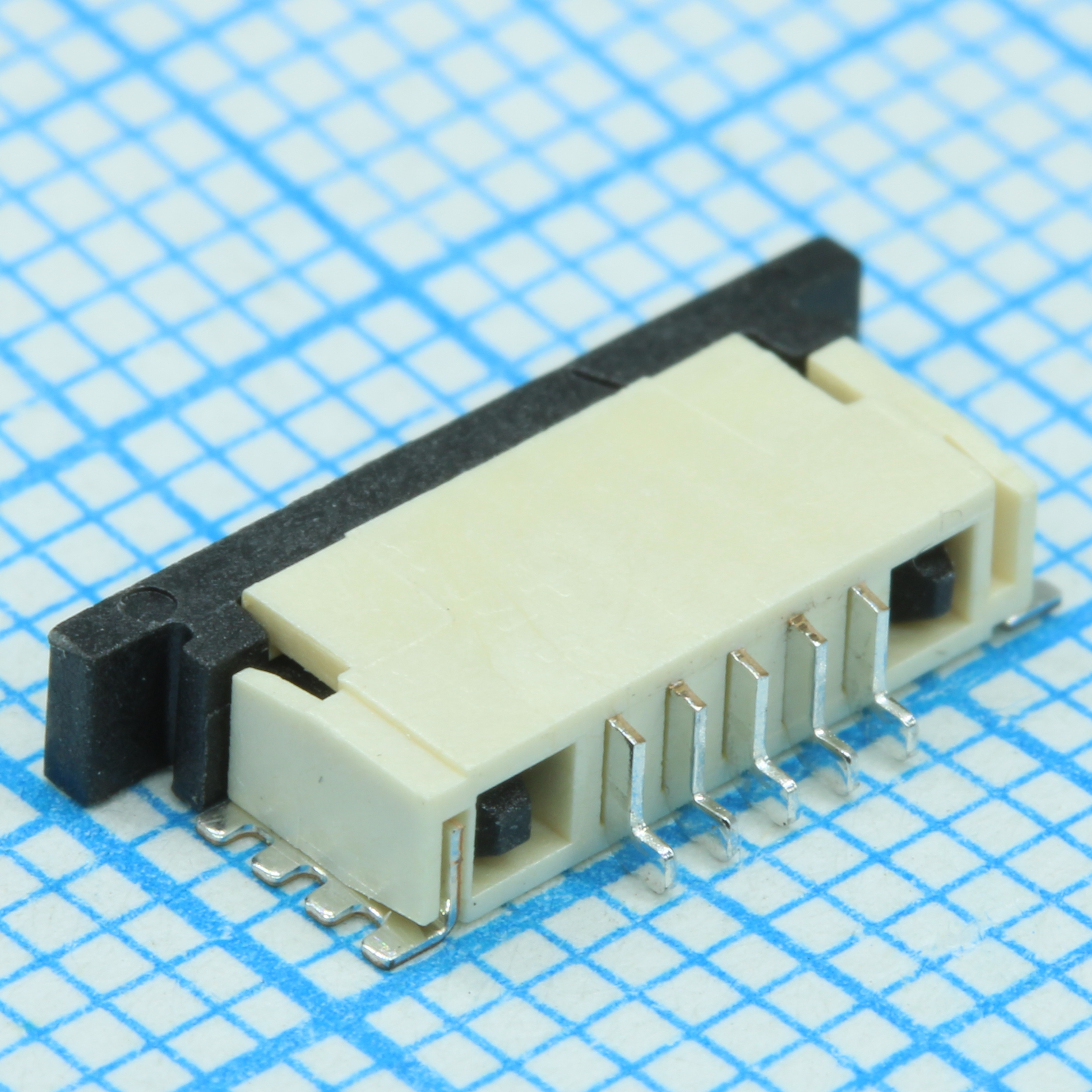 Соединитель FFC и FPC ZIF BTM 1X05 контактов SMT