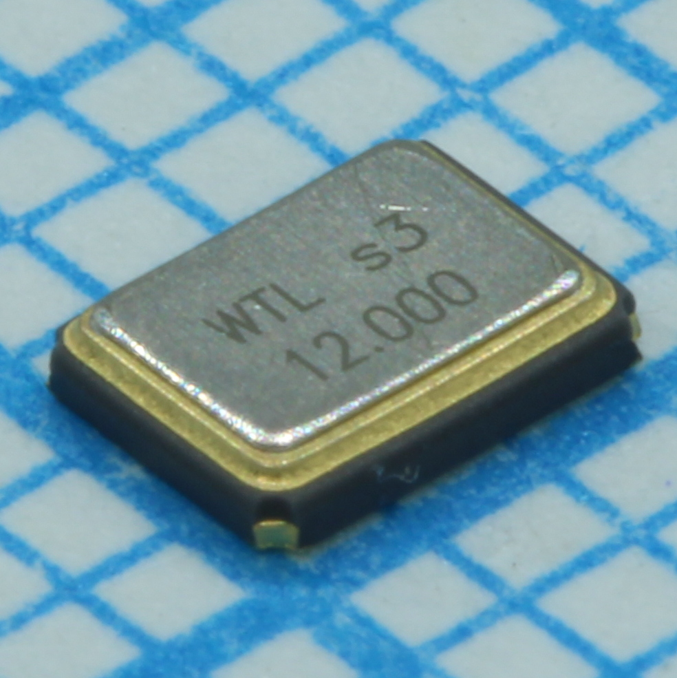 Резонатор кварцевый SMD 3.2*2.5*0.55мм, -40...+85°C, 8пФ, 24МГц