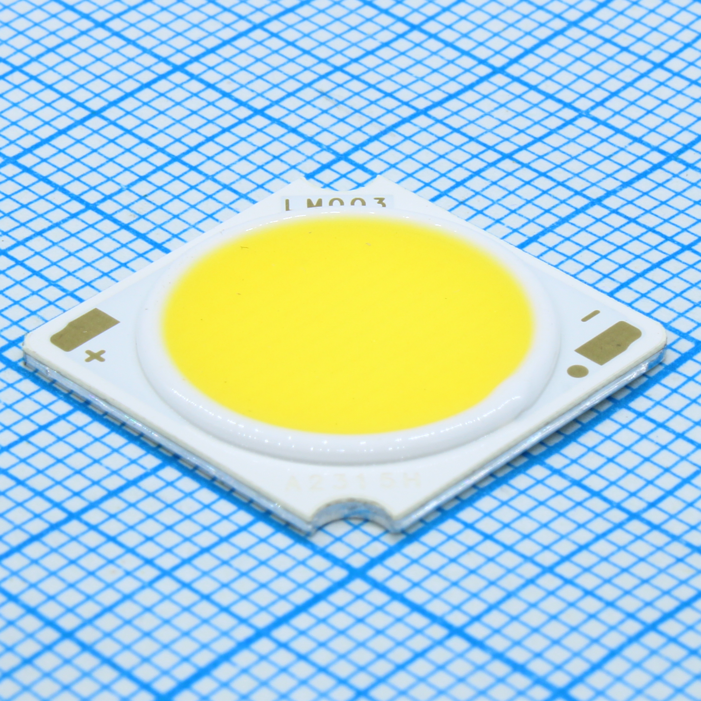 32-43W COB/ 5000K/ 36v/ 4010Lm @ 1000mA (111Lm/W)/ Ifmax=1200mA/ CRI=90/ 19x19x1,6mm/ 120°