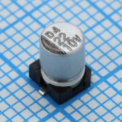Конденсатор алюминиевый электролитический SMD 22мкФ 10В ±20% (4х5.4)мм 2Ом 80мА 2000час 105°C лента на катушке