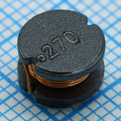 Индуктивность SMD силовая неэкранированная проволочная 27мкГн ±10% 1кГц 20Q-Фактор феррит 1.3A 0.12Ом по постоянному току лента на катушке