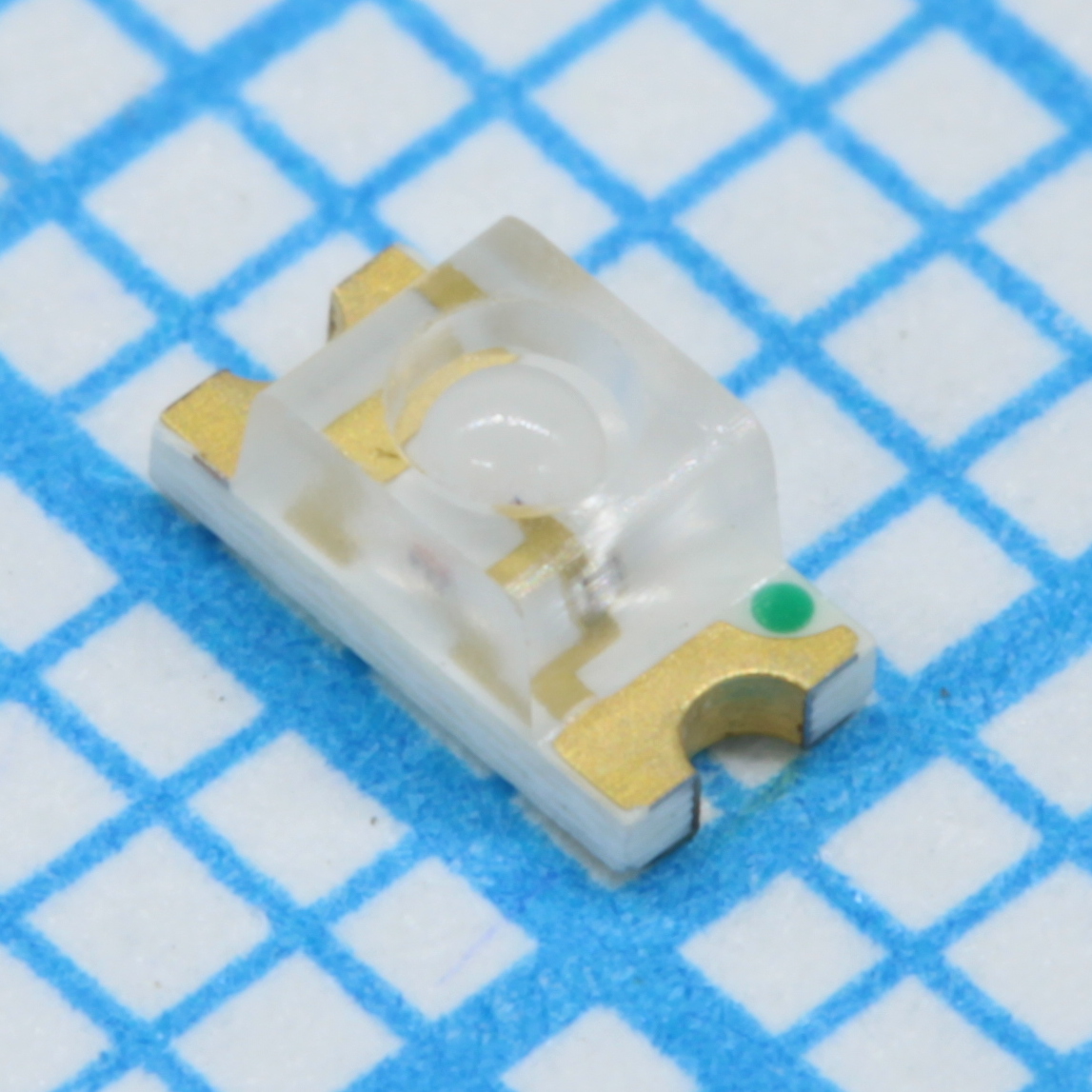 Светодиод smd 1206 желтый 270мКд 30° 593нм h=1,4мм