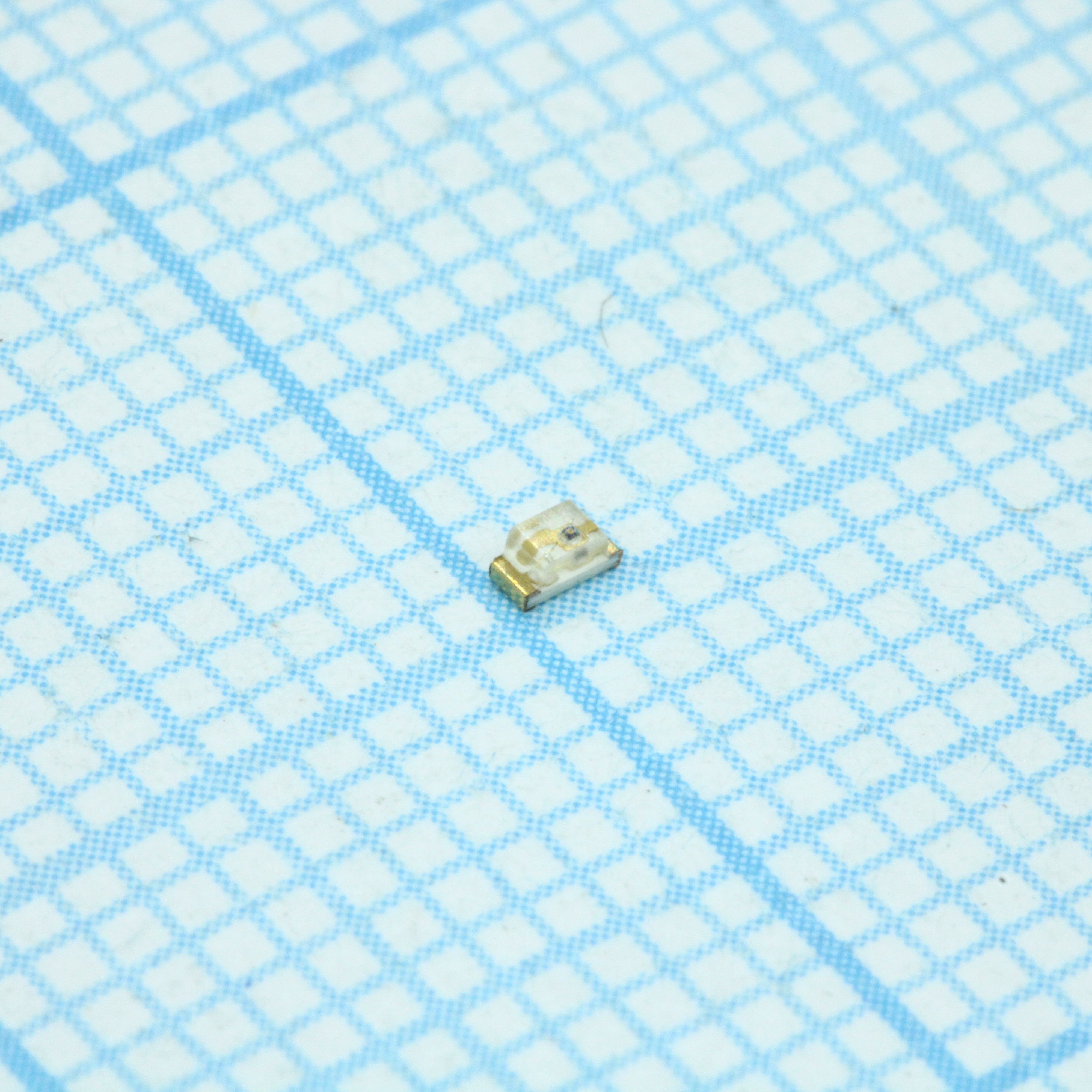 Светодиод smd 1,6х0,8мм/оранжевый/601нм/80-200мкд/прозрачный/120°